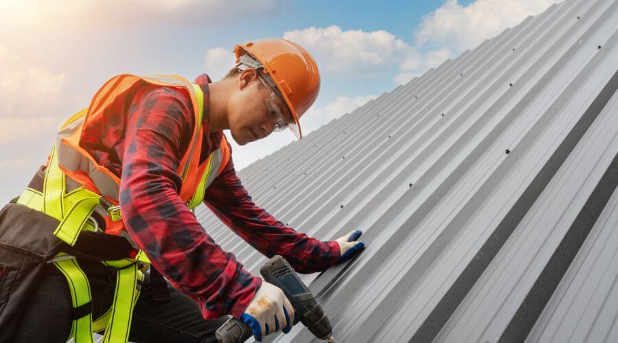 Expert top industrial roofings services in Brooker, FL
